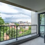 Boutique 1 Bedroom With Private Parking And Port View Appartement