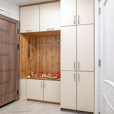 公寓 Boutique 1 Bedroom With Private Parking And Port View 瓦爾納