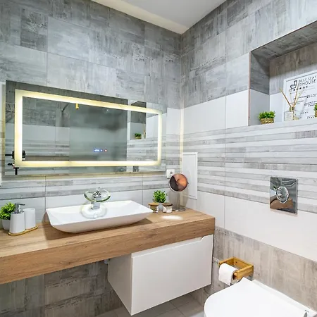 Appartamento Boutique 1 Bedroom With Private Parking And Port View *