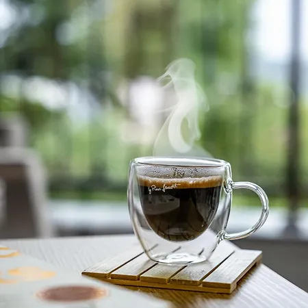 Apartment Boutique 1 Bedroom With Private Parking And Port View *