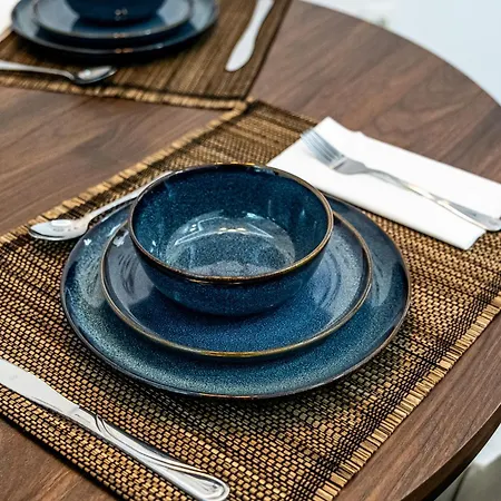 Boutique 1 Bedroom With Private Parking And Port View Varna