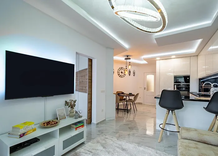 Apartmán Boutique 1 Bedroom With Private Parking And Port View